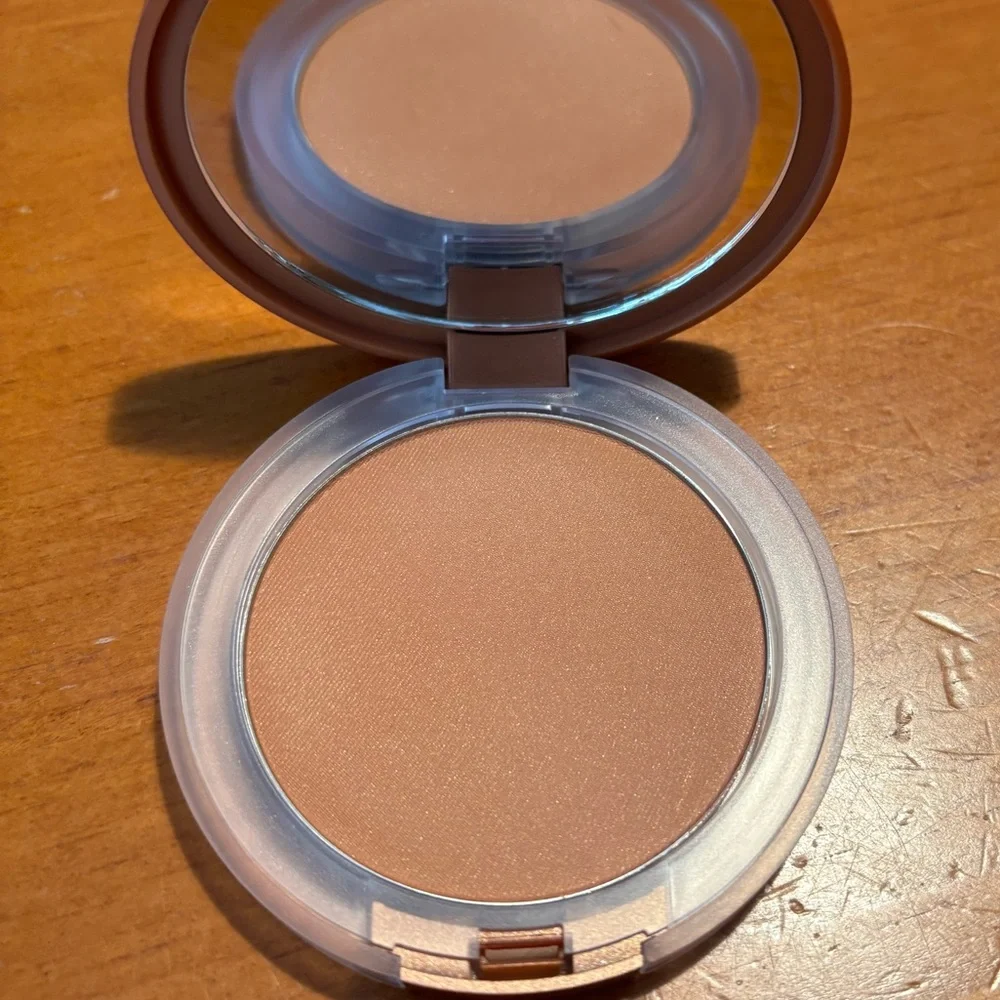 Clinique True Bronze Pressed Powder Bronzer Sunblushed